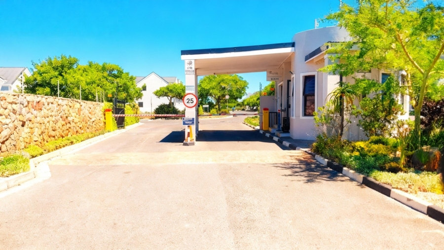 4 Bedroom Property for Sale in Westcliff Western Cape